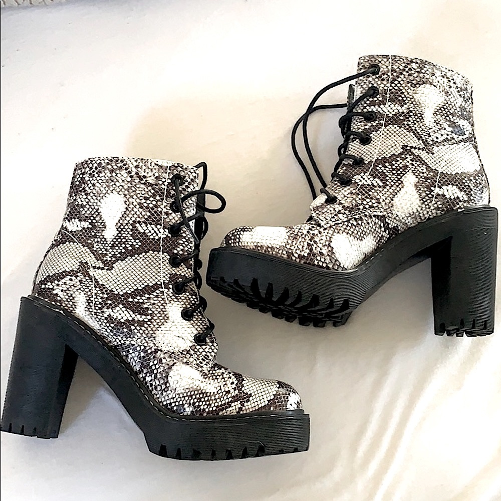 Madden Girl: Archie Platform Combat Boots